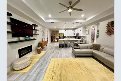 328 16th Ave NW, Naples, FL 34120 - Photo 9