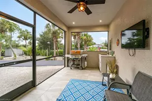 328 16th Ave NW, Naples, FL 34120 - Photo 17