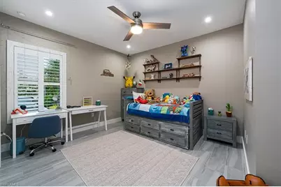 328 16th Ave NW, Naples, FL 34120 - Photo 29