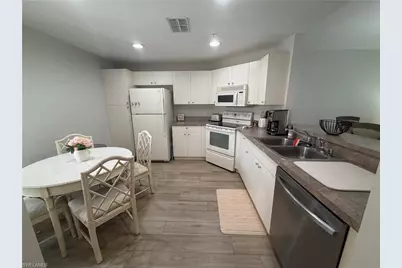 3009 Driftwood Way #2803, Naples, FL 34109 - Photo 5