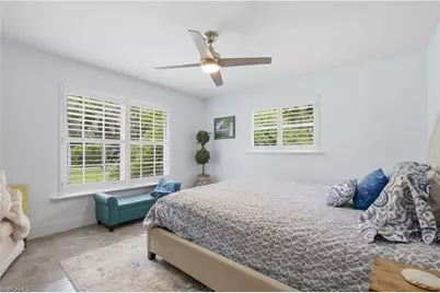 150 Logan Blvd N, Naples, FL 34119 - Photo 17