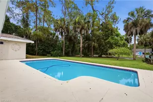 150 Logan Blvd N, Naples, FL 34119 - Photo 37