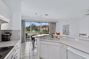 5210 Birmingham Dr, Naples, FL 34110 - Photo 5