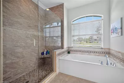 25020 Divot Dr, Bonita Springs, FL 34135 - Photo 21