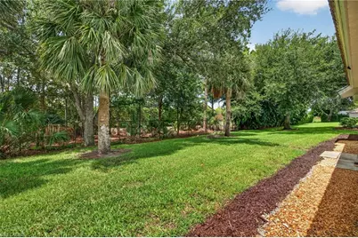 25020 Divot Dr, Bonita Springs, FL 34135 - Photo 31