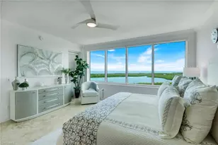 275 Indies Way, Naples, FL 34110 - Photo 15