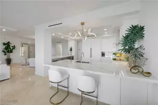 275 Indies Way, Naples, FL 34110 - Photo 9