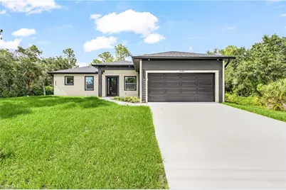 4204 E 24th St, Alva, FL 33920 - Photo 1
