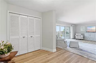 3951 Gulf Shore Blvd N, Naples, FL 34103 - Photo 7