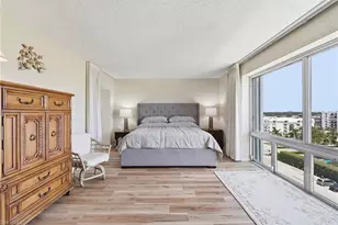 3951 Gulf Shore Blvd N, Naples, FL 34103 - Photo 13
