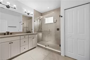 7548 Carnegie Way, Naples, FL 34119 - Photo 11