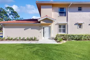 350 Robin Hood Cir, Naples, FL 34104 - Photo 27