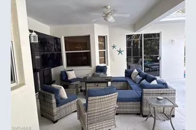 697 Crossfield Cir, Naples, FL 34104 - Photo 21
