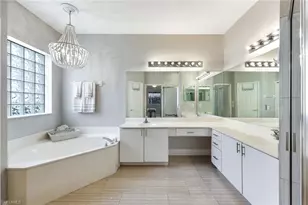 697 Crossfield Cir, Naples, FL 34104 - Photo 13