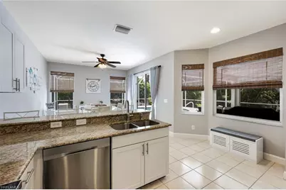 697 Crossfield Cir, Naples, FL 34104 - Photo 7