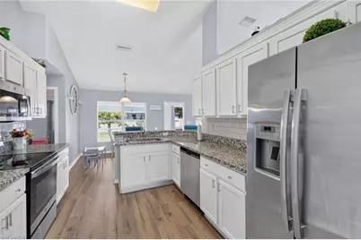 1020 NW 14th St, Cape Coral, FL 33993 - Photo 15