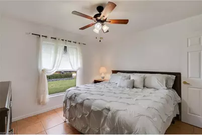 4105 NE 20th Pl, Cape Coral, FL 33909 - Photo 13