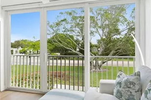 410 Broad Ave S, Naples, FL 34102 - Photo 5