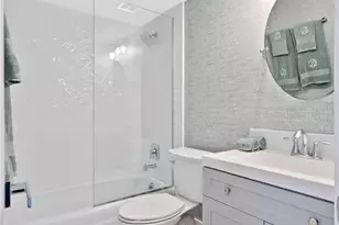 410 Broad Ave S, Naples, FL 34102 - Photo 11