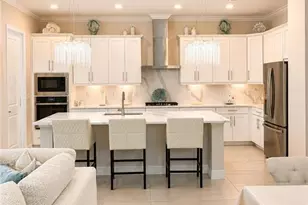 13585 Blue Bay Cir, Fort Myers, FL 33913 - Photo 5