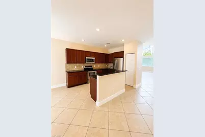 21790 Sunset Lake Ct, Estero, FL 33928 - Photo 7