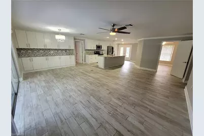 117 Big Springs Dr, Naples, FL 34113 - Photo 11