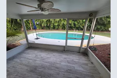 117 Big Springs Dr, Naples, FL 34113 - Photo 5