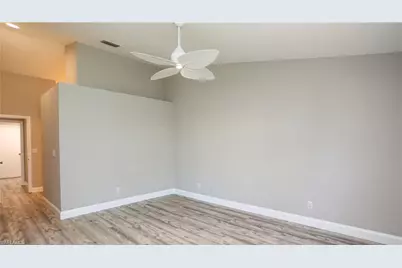 402 Emerald Bay Cir #E7, Naples, FL 34110 - Photo 19