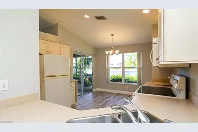 402 Emerald Bay Cir #E7, Naples, FL 34110 - Photo 13