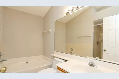 402 Emerald Bay Cir #E7, Naples, FL 34110 - Photo 27