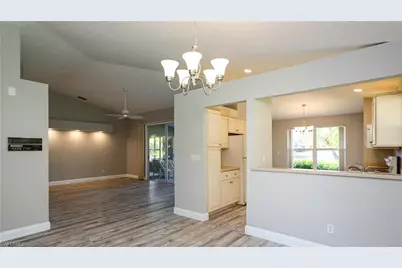 402 Emerald Bay Cir #E7, Naples, FL 34110 - Photo 11