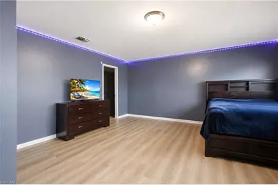 10365 Canal Brook Ln, Lehigh Acres, FL 33936 - Photo 25