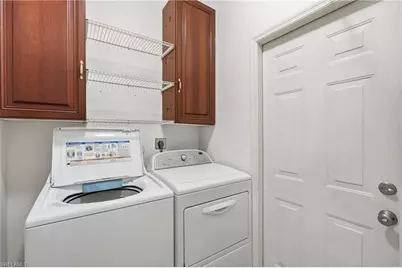 295 Stanhope Cir, Naples, FL 34104 - Photo 33