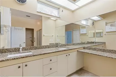 295 Stanhope Cir, Naples, FL 34104 - Photo 25