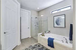 16345 Camden Lakes Cir, Naples, FL 34110 - Photo 23