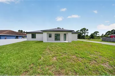 2918 48th St W, Lehigh Acres, FL 33971 - Photo 23
