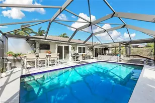 785 Willow Ct, Marco Island, FL 34145 - Photo 5