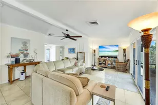 785 Willow Ct, Marco Island, FL 34145 - Photo 7