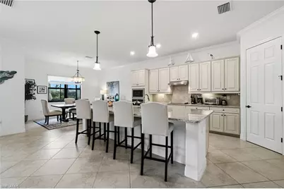 28086 Kerry Ct, Bonita Springs, FL 34135 - Photo 7