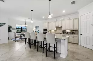 28086 Kerry Ct, Bonita Springs, FL 34135 - Photo 7