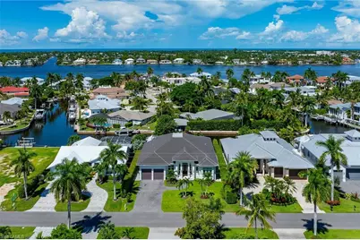 2150 Tarpon Rd, Naples, FL 34102 - Photo 1