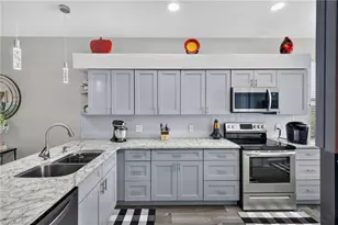 14091 Brant Point Cir, Fort Myers, FL 33919 - Photo 1