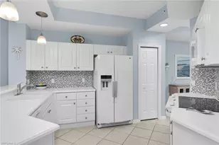 8375 Whisper Trace Ln, Naples, FL 34114 - Photo 7