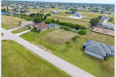 420 NW 23rd Ave, Cape Coral, FL 33993 - Photo 3