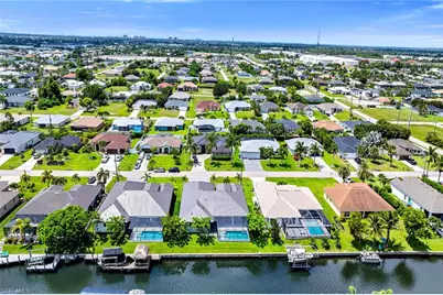 1905 SW 29th Ter, Cape Coral, FL 33914 - Photo 47