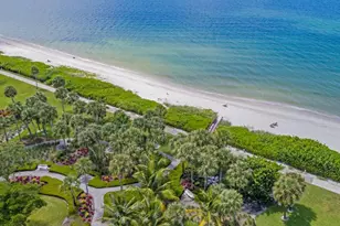 667 Park Shore Dr, Naples, FL 34103 - Photo 11