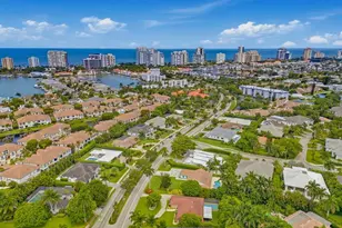 667 Park Shore Dr, Naples, FL 34103 - Photo 7