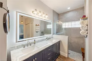 219 Glen Eagle Cir, Naples, FL 34104 - Photo 13