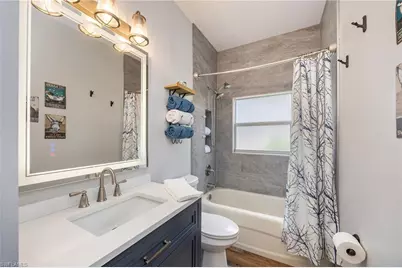 219 Glen Eagle Cir, Naples, FL 34104 - Photo 15
