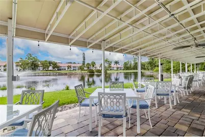 219 Glen Eagle Cir, Naples, FL 34104 - Photo 31